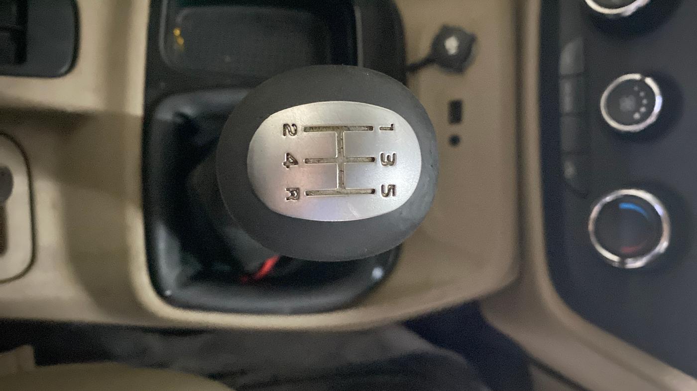 2022 Mahindra BOLERO NEO N 10 (O), Diesel, Manual, 56,630 km, Gear Lever