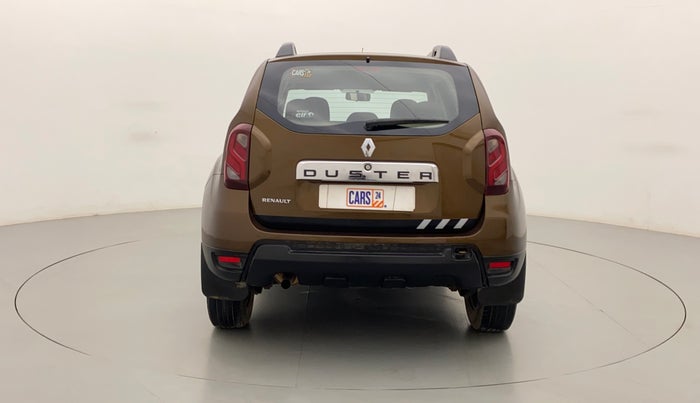 2017 Renault Duster RXL PETROL, Petrol, Manual, 38,607 km, Back/Rear