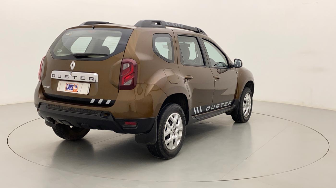 2017 Renault Duster RXL PETROL, Petrol, Manual, 38,607 km, Right Back Diagonal