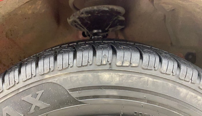 2018 Maruti Celerio VXI, Petrol, Manual, 59,573 km, Right Front Tyre Tread