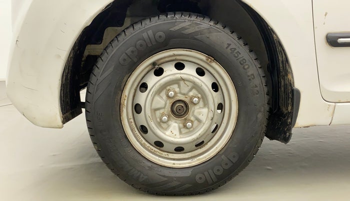 2014 Hyundai Eon D-LITE+, Petrol, Manual, 35,595 km, Left Front Wheel