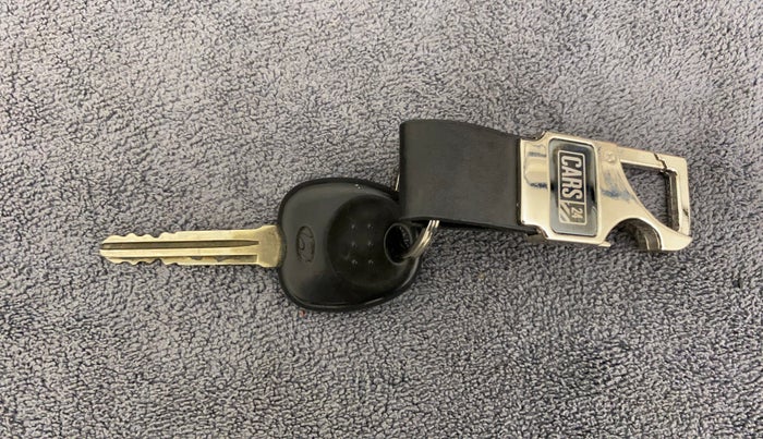 2014 Hyundai Eon D-LITE+, Petrol, Manual, 35,595 km, Key Close Up