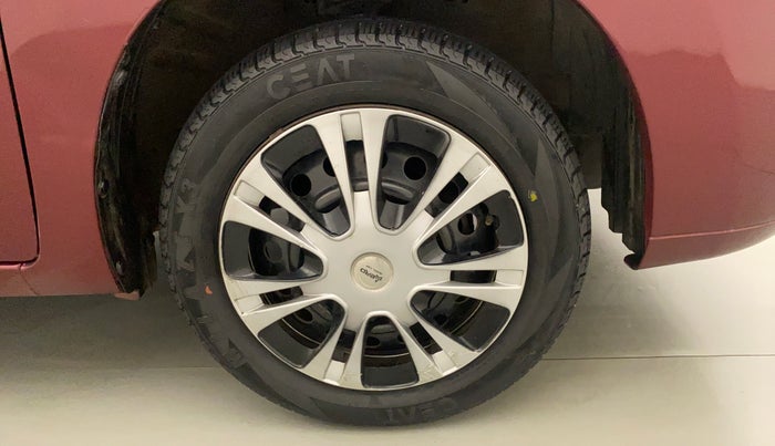 2012 Maruti Wagon R 1.0 VXI, Petrol, Manual, 84,468 km, Right Front Wheel