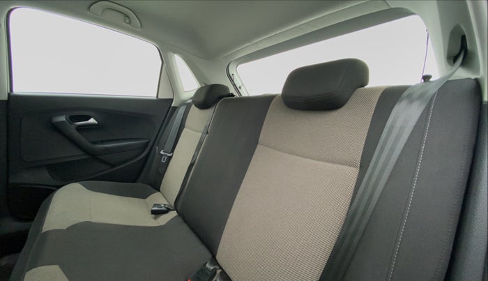 2017 Volkswagen Polo GT TSI 1.2 PETROL AT, Petrol, Automatic, 48,717 km, Right Side Rear Door Cabin