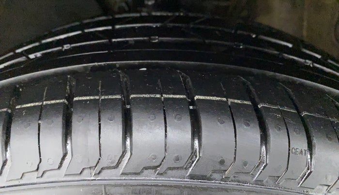 2017 Volkswagen Polo GT TSI 1.2 PETROL AT, Petrol, Automatic, 48,717 km, Right Rear Tyre Tread