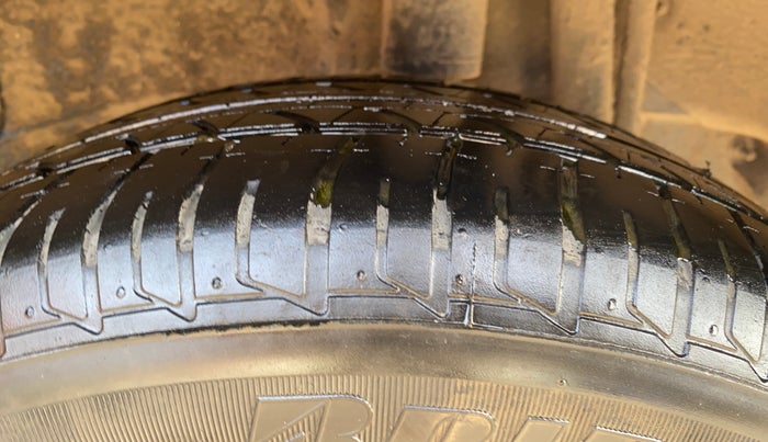 2016 Tata Zest XMS PETROL, Petrol, Manual, 53,231 km, Left Rear Tyre Tread