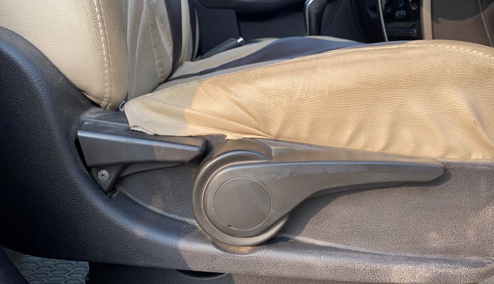 2016 Tata Zest XMS PETROL, Petrol, Manual, 53,231 km, Driver Side Adjustment Panel