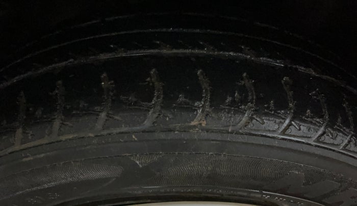 2018 Nissan Micra Active XV SAFETY PACK, Petrol, Manual, 50,586 km, Right Front Tyre Tread