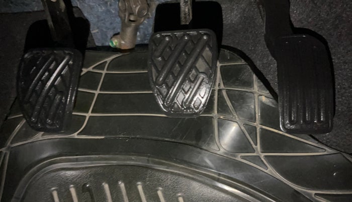 2018 Nissan Micra Active XV SAFETY PACK, Petrol, Manual, 50,586 km, Pedals