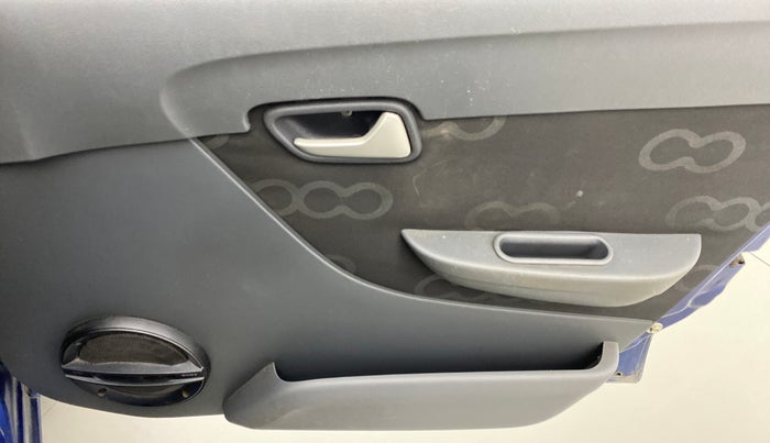 2014 Maruti Alto 800 LXI, Petrol, Manual, 55,799 km, Driver Side Door Panels Control
