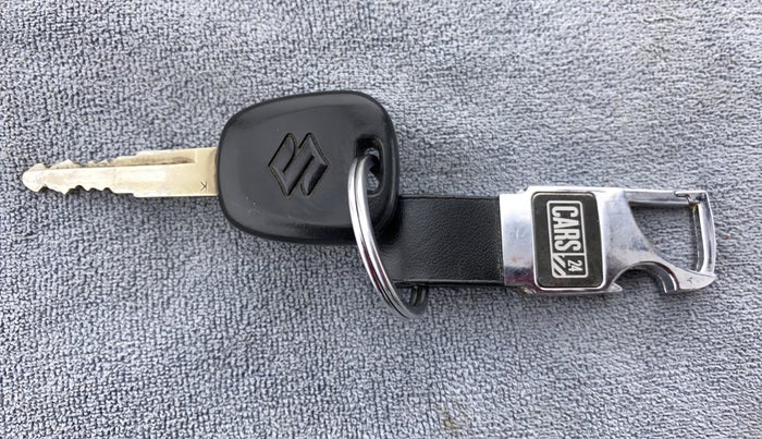 2020 Maruti New Wagon-R LXI CNG 1.0 L, CNG, Manual, 37,566 km, Key Close Up