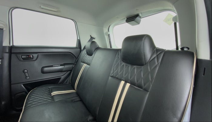 2020 Maruti New Wagon-R LXI CNG 1.0 L, CNG, Manual, 37,566 km, Right Side Rear Door Cabin