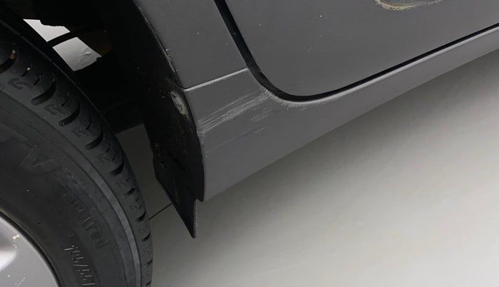 2017 Maruti Baleno ZETA PETROL 1.2, Petrol, Manual, 70,118 km, Right running board - Minor scratches