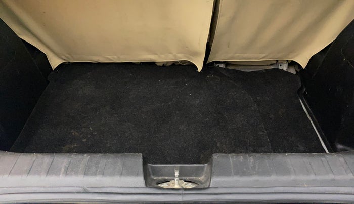 2017 Maruti Baleno ZETA PETROL 1.2, Petrol, Manual, 70,118 km, Boot Inside
