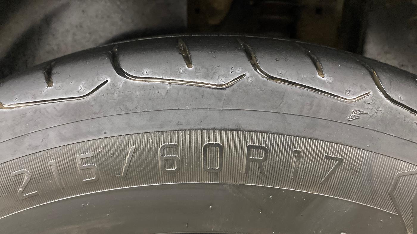 2019 KIA SELTOS HTX 1.5 PETROL, Petrol, Manual, 92,090 km, Left Rear Tyre Tread