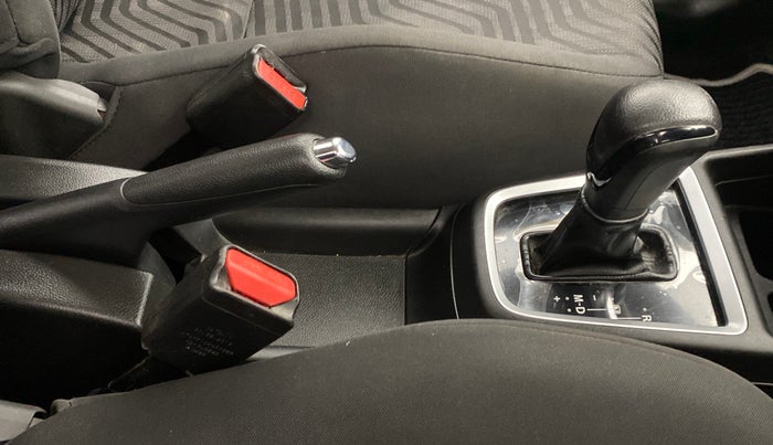 2018 Maruti Swift ZXI (AMT), Petrol, Automatic, 46,797 km, Gear Lever