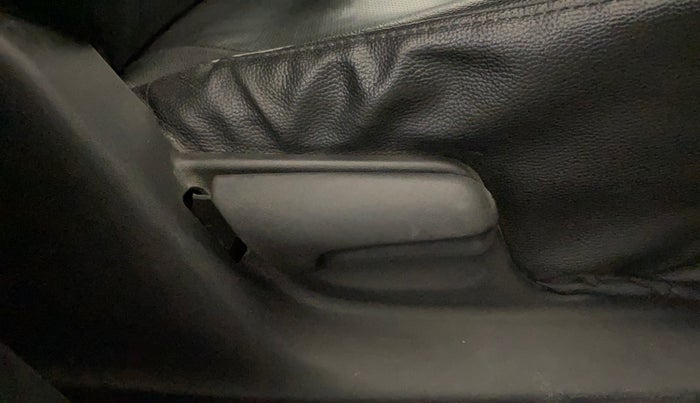 2014 Maruti Swift VXI, Petrol, Manual, 56,096 km, Driver Side Adjustment Panel