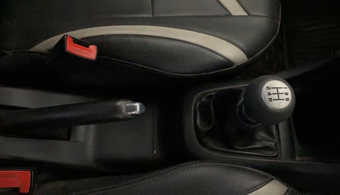 2014 Maruti Swift VXI, Petrol, Manual, 56,096 km, Gear Lever