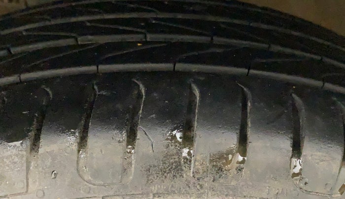 2019 Maruti Baleno DELTA PETROL 1.2, Petrol, Manual, 62,932 km, Left Rear Tyre Tread