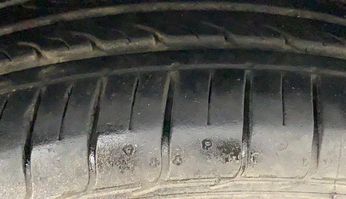 2019 Maruti Baleno DELTA PETROL 1.2, Petrol, Manual, 62,932 km, Right Rear Tyre Tread