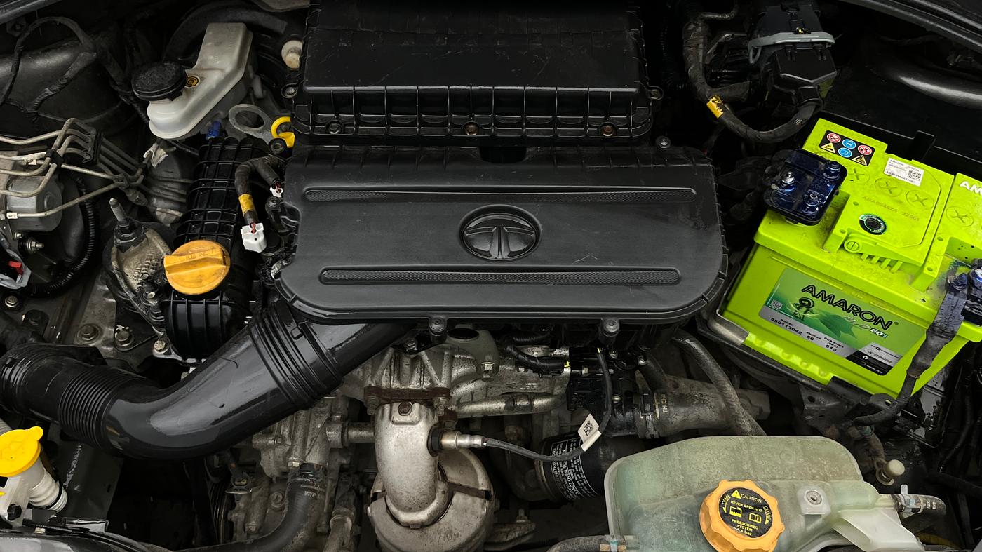 2021 Tata TIGOR XZ PLUS PETROL, Petrol, Manual, 49,809 km, Engine View