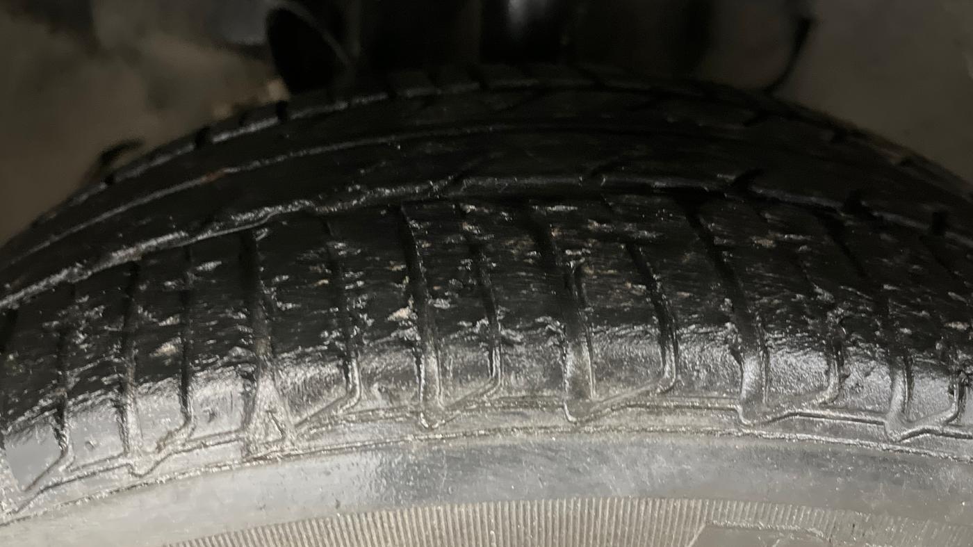 2021 Tata TIGOR XZ PLUS PETROL, Petrol, Manual, 49,809 km, Left Front Tyre Tread