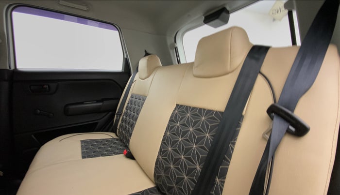 2021 Maruti New Wagon-R LXI CNG 1.0 L, CNG, Manual, 16,396 km, Right Side Rear Door Cabin