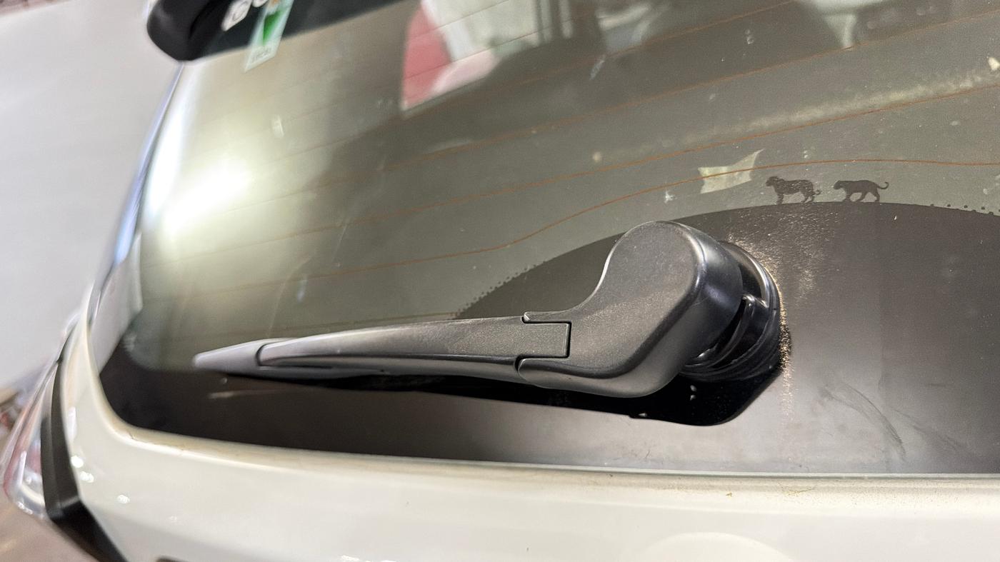 2020 Tata NEXON XZ PLUS PETROL, Petrol, Manual, 82,015 km, Rear Wiper