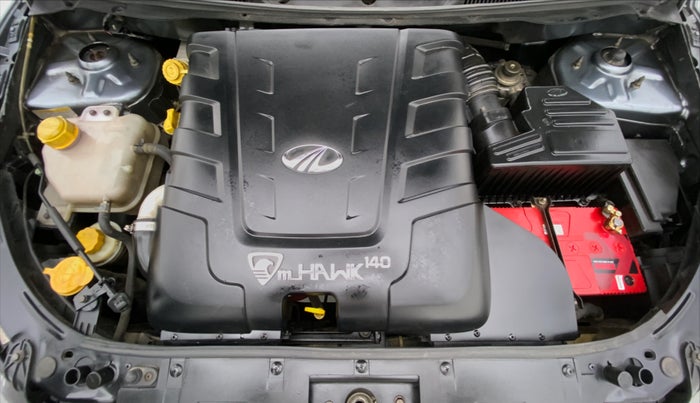 2014 Mahindra XUV500 W6 4X2, Diesel, Manual, 1,67,455 km, Open Bonet