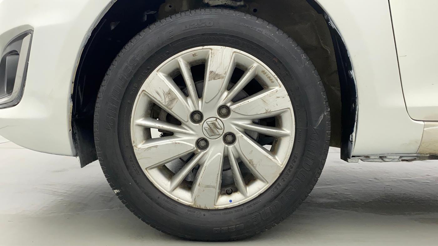 2014 Maruti Swift ZXI D, Petrol, Manual, 79,054 km, Left Front Wheel