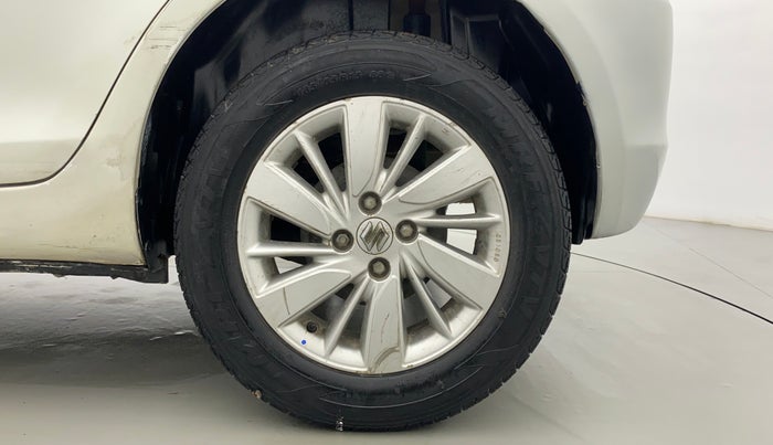 2014 Maruti Swift ZXI D, Petrol, Manual, 79,054 km, Left Rear Wheel