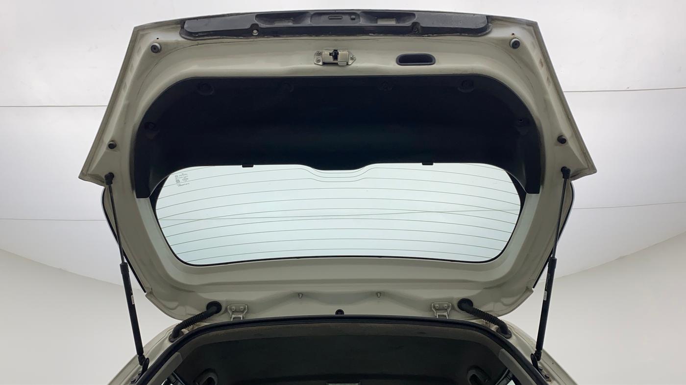 2014 Maruti Swift ZXI D, Petrol, Manual, 79,054 km, Boot Door Open