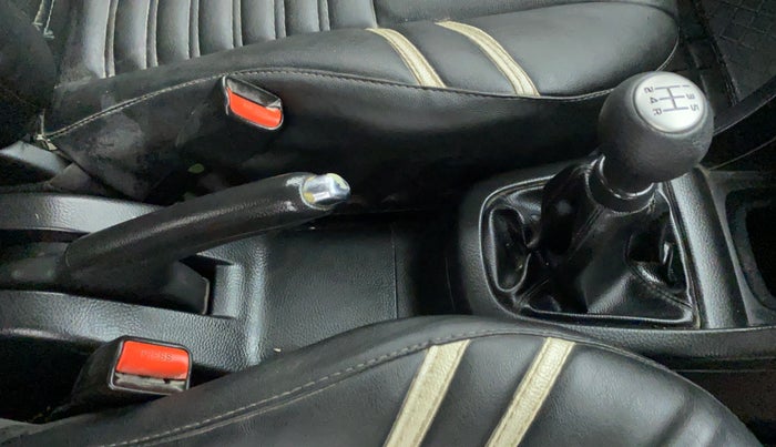 2014 Maruti Swift ZXI D, Petrol, Manual, 79,054 km, Gear Lever