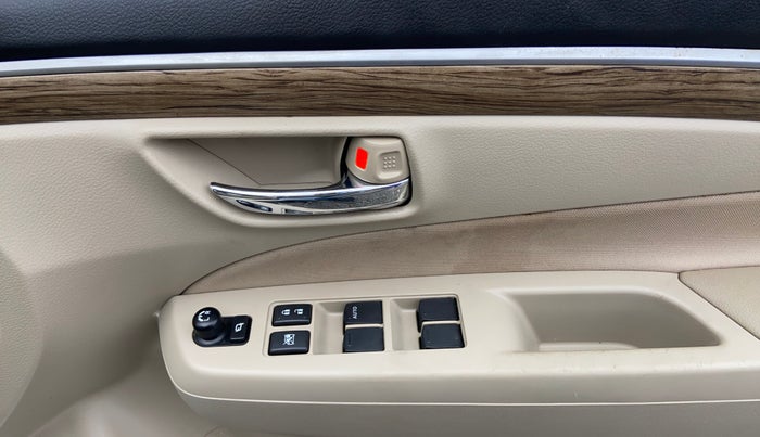 2024 Maruti Ciaz ZETA AT 1.5  SHVS PETROL, Petrol, Automatic, 24,797 km, Driver Side Door Panels Control