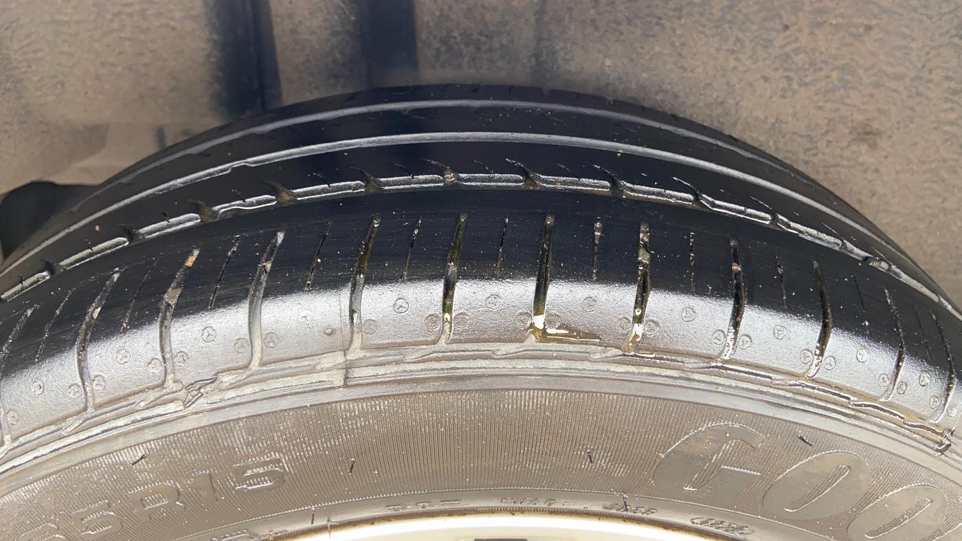 2024 Maruti Ciaz ZETA AT 1.5  SHVS PETROL, Petrol, Automatic, 24,797 km, Right Rear Tyre Tread