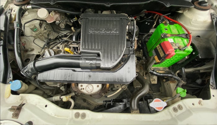 2014 Maruti Swift VXI, Petrol, Manual, 35,083 km, Open Bonet