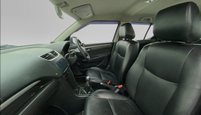 2014 Maruti Swift VXI, Petrol, Manual, 35,083 km, Right Side Front Door Cabin