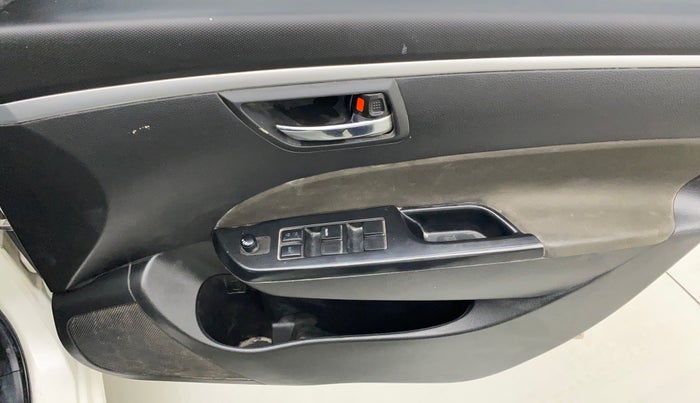 2014 Maruti Swift VXI, Petrol, Manual, 35,083 km, Driver Side Door Panels Control