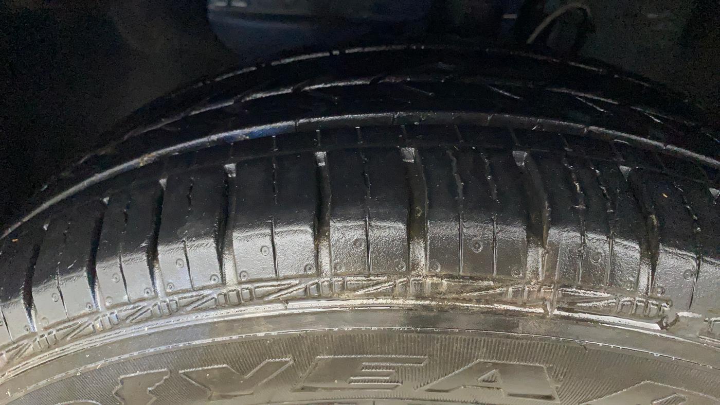 2018 Hyundai Elite i20 ASTA 1.2  CVT, Petrol, Automatic, 71,421 km, Left Front Tyre Tread
