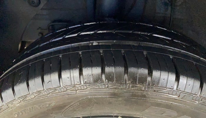 2018 Hyundai Elite i20 ASTA 1.2  CVT, Petrol, Automatic, 71,430 km, Right Rear Tyre Tread