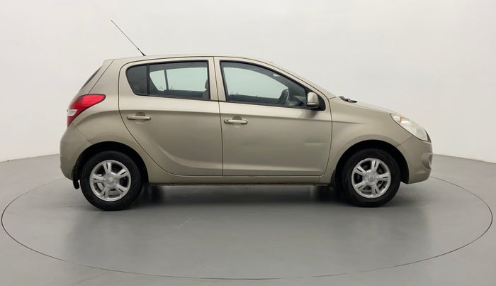 2011 Hyundai i20 SPORTZ 1.2 VTVT, Petrol, Manual, 80,631 km, Right Side