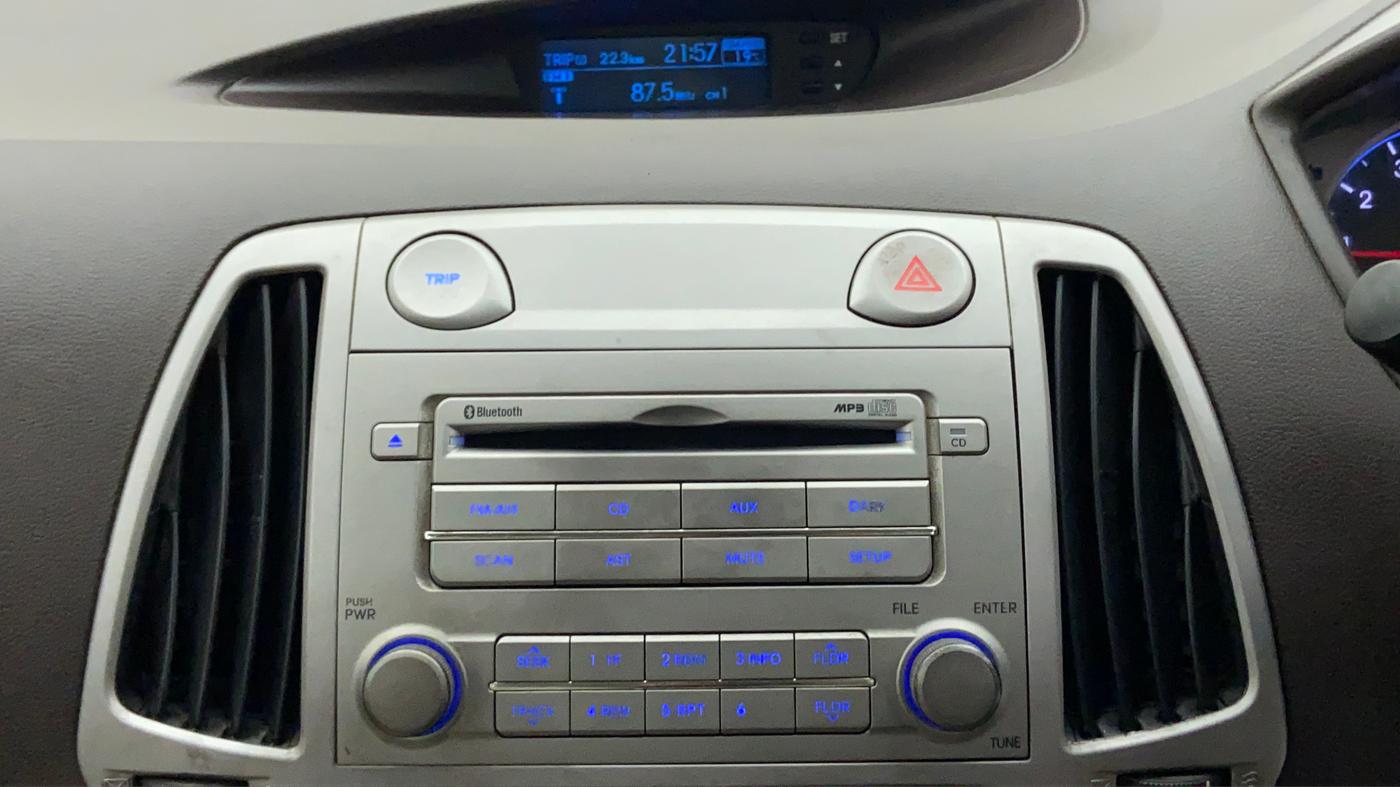 2011 Hyundai i20 SPORTZ 1.2 VTVT, Petrol, Manual, 80,631 km, Infotainment System