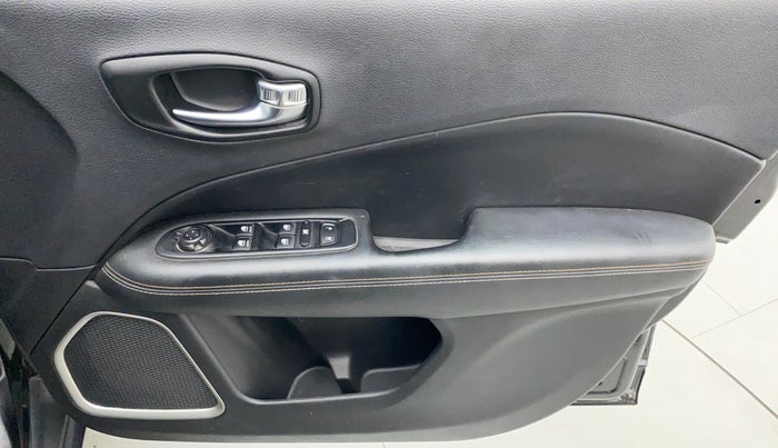 2018 Jeep Compass SPORT 1.4 PETROL, Petrol, Manual, 37,985 km, Driver Side Door Panels Control