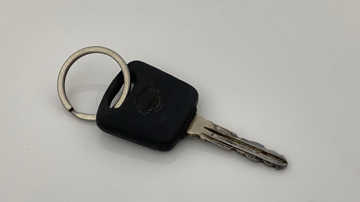 2021 Nissan MAGNITE XE, Petrol, Manual, 74,926 km, Key Close Up