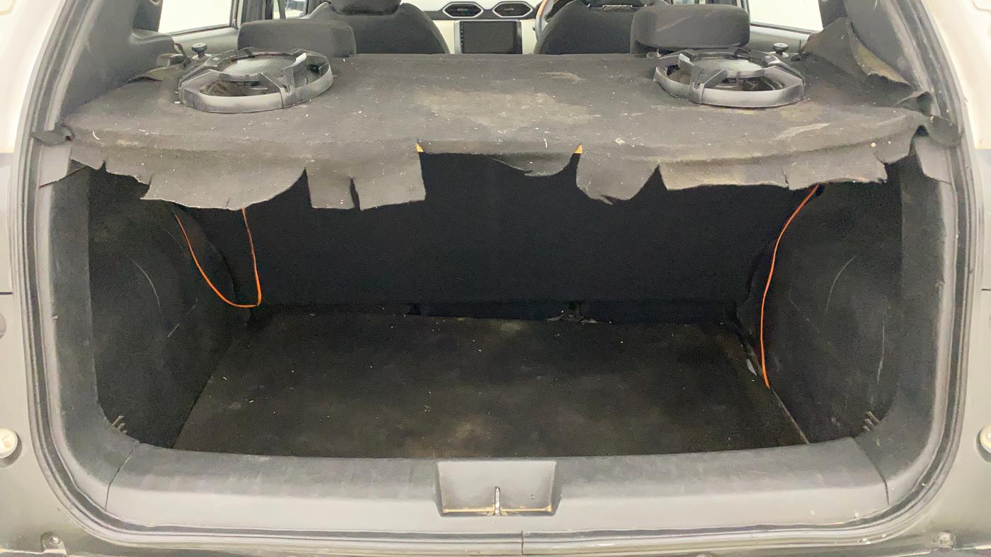 2021 Nissan MAGNITE XE, Petrol, Manual, 74,926 km, Boot Inside
