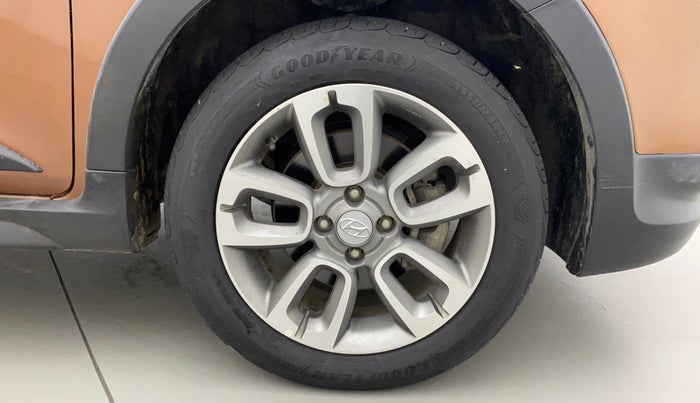 2017 Hyundai i20 Active 1.2 SX, Petrol, Manual, 45,686 km, Right Front Wheel