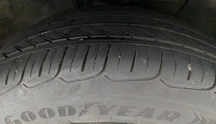 2017 Hyundai i20 Active 1.2 SX, Petrol, Manual, 45,686 km, Right Front Tyre Tread