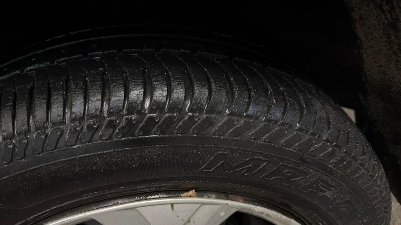2015 Ford Ecosport TREND 1.5L PETROL, Petrol, Manual, 1,13,912 km, Left Rear Tyre Tread