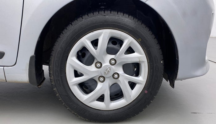 2018 Hyundai Grand i10 MAGNA 1.2 KAPPA VTVT, Petrol, Manual, 36,703 km, Right Front Wheel