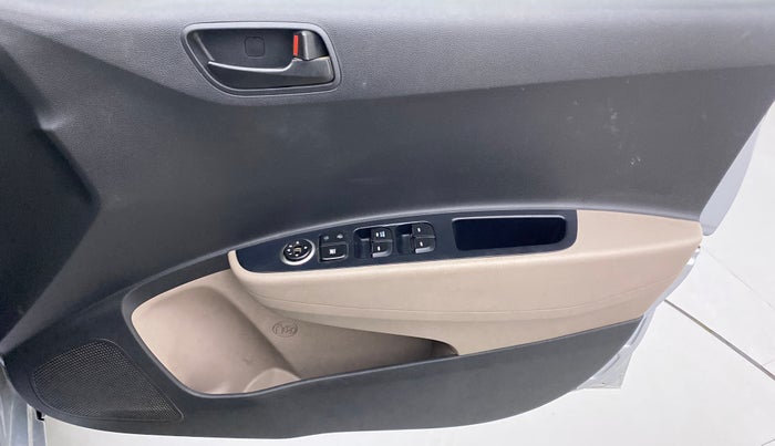 2018 Hyundai Grand i10 MAGNA 1.2 KAPPA VTVT, Petrol, Manual, 36,703 km, Driver Side Door Panels Control